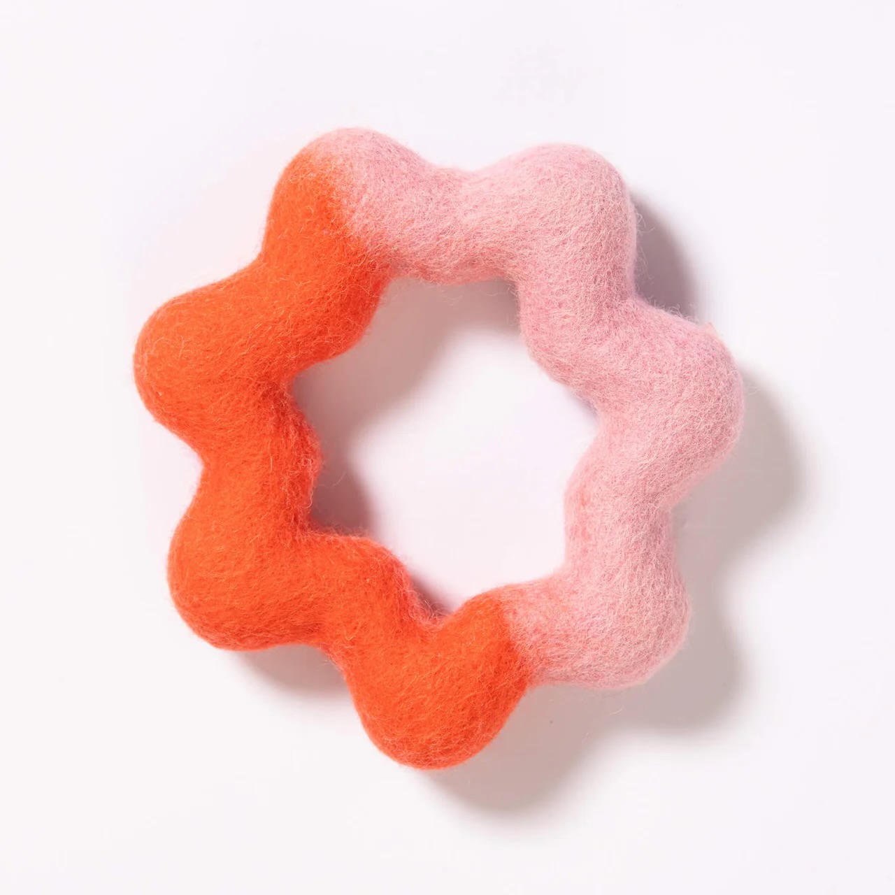 WIGGLE RING felt toy image 2